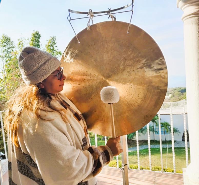 Detalle de Gongs y herramientas